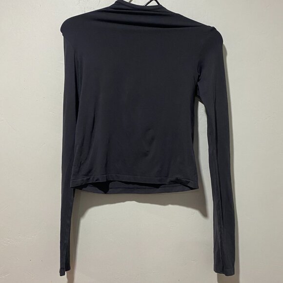 SKIMS CROPPED LONG SLEEVE - Picture 3 of 4